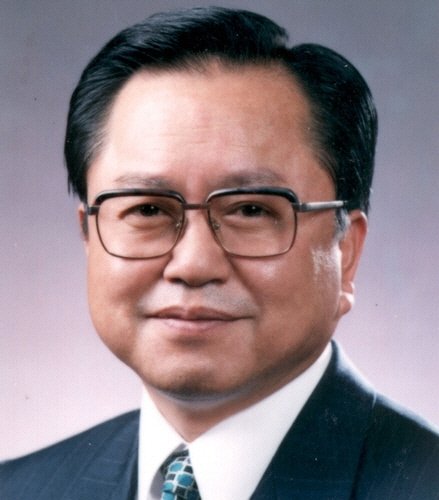고(故) 최재욱(崔在旭) 전 환경부 장관.